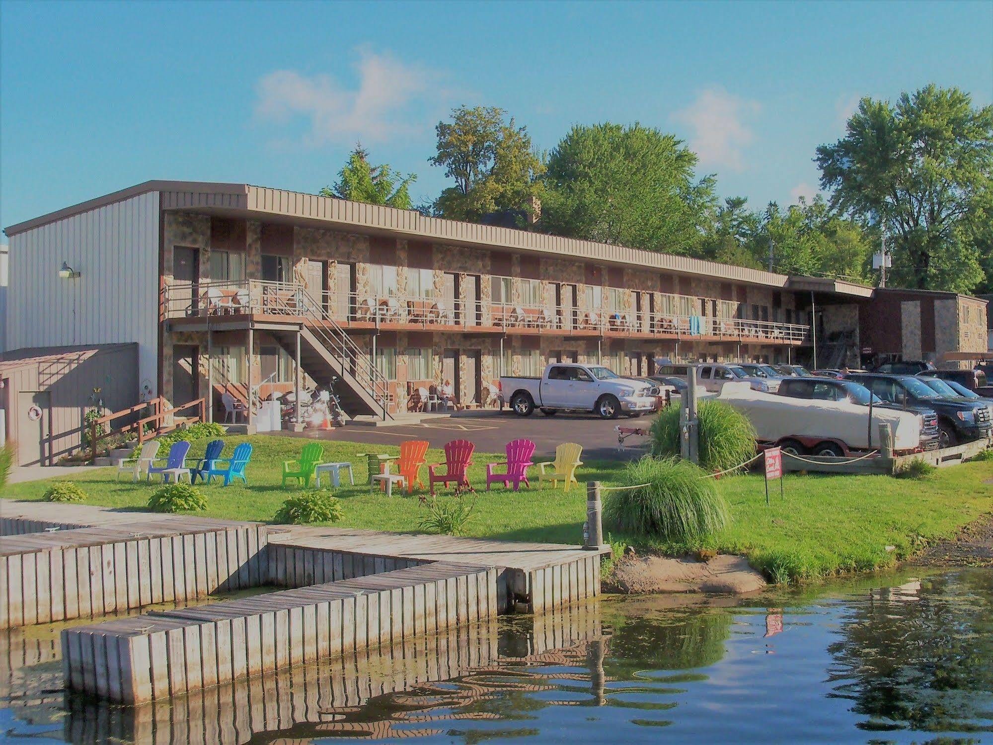 Otter Creek Inn Alexandria Bay Eksteriør billede