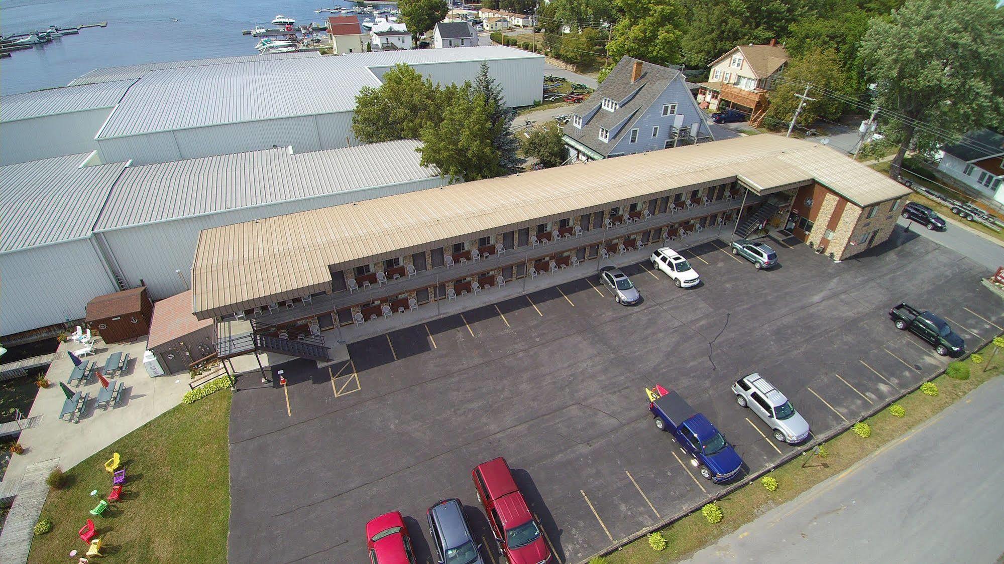 Otter Creek Inn Alexandria Bay Eksteriør billede