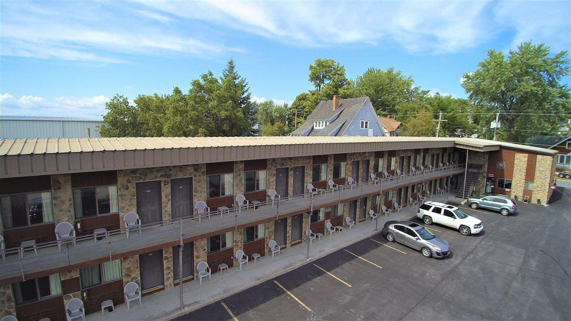 Otter Creek Inn Alexandria Bay Eksteriør billede